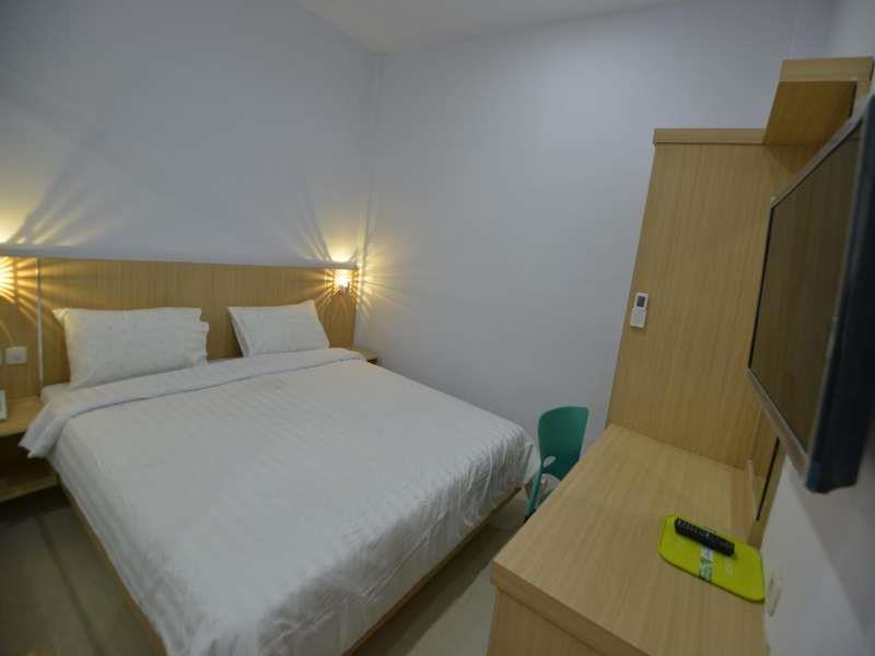 Reddoorz Premium At Hotel T-One Jambi Tanjungjohor Zewnętrze zdjęcie